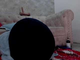 Live cam show with Lilith