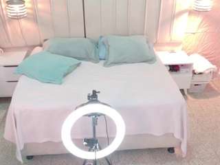 Lilith live cam preview