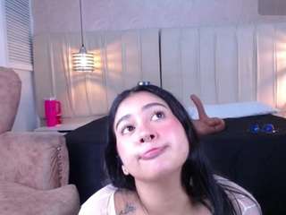 Lilith live cam preview
