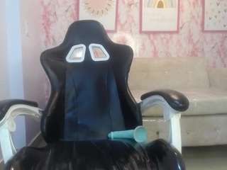 mady0619-ch's CamSoda show and profile