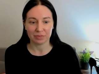 miaseductive live cam profile