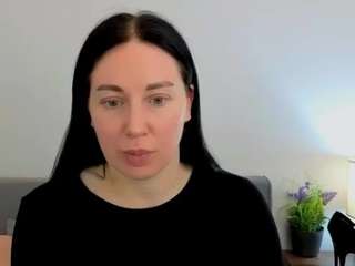 miaseductive live cam profile