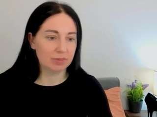 le modèle miaseductive est en webcam porno dans un show sur le site camsoda, il possède les tags suivants: blue eyes,body massage,dirty talk,domination,joi,nipple piercings,no drinking,no smoking,sexting,yoga,brown hair,curvy,hd