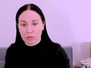 miaseductive Live Webcam on CamSoda