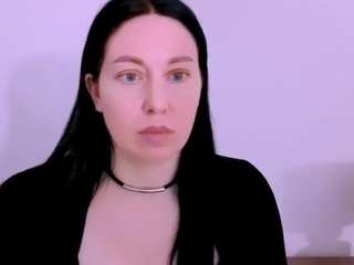 miaseductive Live Webcam on CamSoda