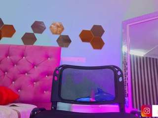 paulina-sodi's live room
