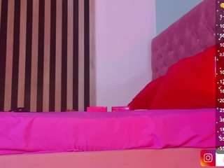 paulina-sodi's live room