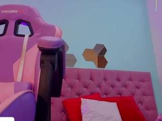 paulina-sodi's live room