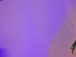 scarlett-rosse-x's CamSoda show and profile