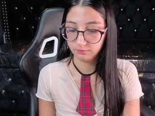 SKINNYSOPHIE