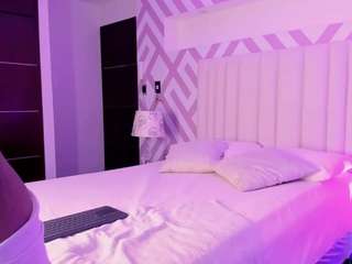 tayrasiny Sex Cam Show