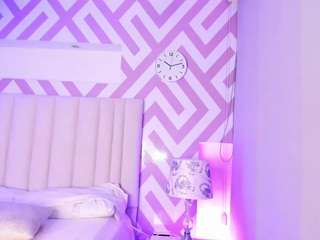 Tayrasiny live webcam show