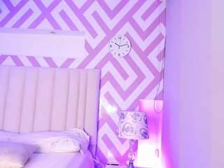 Tayrasiny live webcam show
