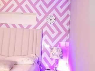 Tayrasiny live webcam show