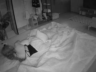 voyeurcam-jb-room-10