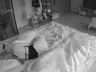 voyeurcam-jb-room-10