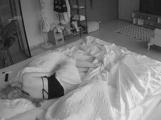 voyeurcam-jb-room-10