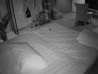 voyeurcam-jb-room-10