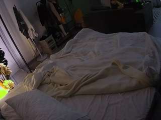 voyeurcam-jb-room-10 webcam