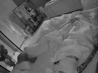 voyeurcam-jb-room-10