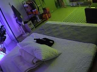 voyeurcam-jb-room-10 live cam profile