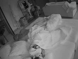 voyeurcam-jb-room-10