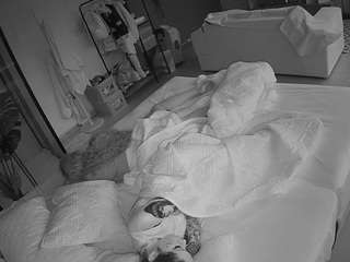 voyeurcam-jb-room-10