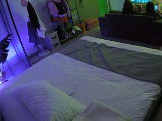 voyeurcam-jb-room-10 live cam profile