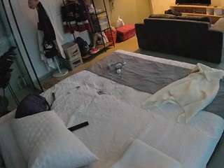 voyeurcam-jb-room-10 live cam profile