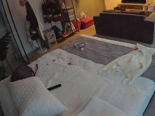 voyeurcam-jb-room-10 live cam profile