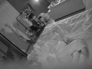voyeurcam-jb-room-10