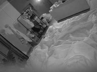 voyeurcam-jb-room-10 live cam profile