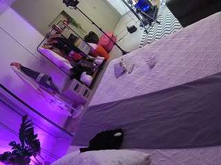 voyeurcam-jb-room-10 live cam profile