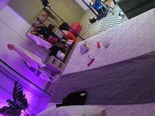voyeurcam-jb-room-10 live cam profile