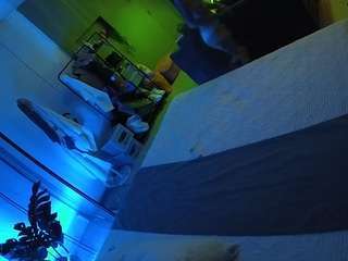 voyeurcam-jb-room-10 live cam profile