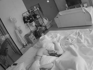 voyeurcam-jb-room-10