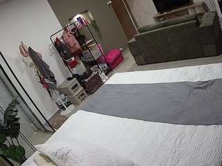 voyeurcam-jb-room-10 live cam profile