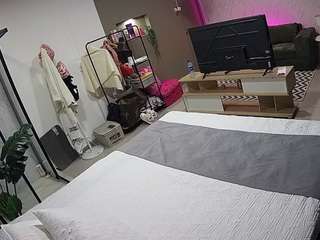 voyeurcam-jb-room-10 live cam profile