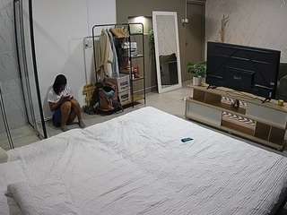 โมเดลนี้กำลังถ่ายทอดสดอยู่. voyeurcam-jb-room-10