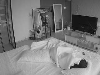 该模特正在直播。 voyeurcam-jb-room-10