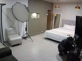 voyeurcam-jb-room-10