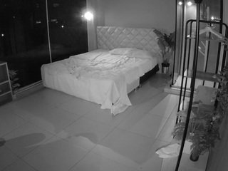 voyeurcam-jb-room-9
