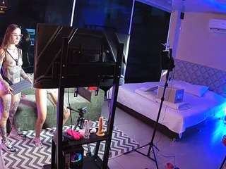 voyeurcam-jb-room-9