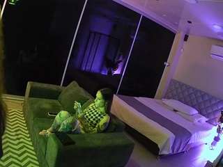 voyeurcam-jb-room-9