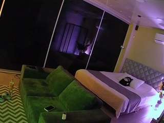 voyeurcam-jb-room-9