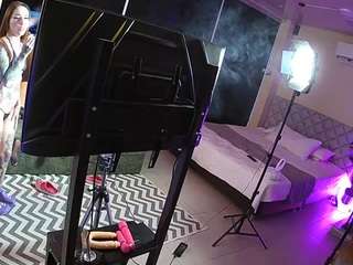 voyeurcam-jb-room-9 live cam profile