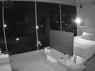 voyeurcam-jb-room-9