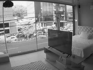 voyeurcam-jb-room-9