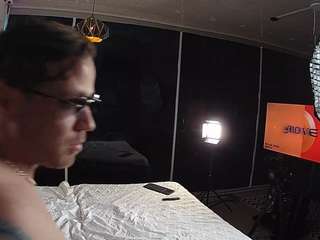 voyeurcam-jb-room-9