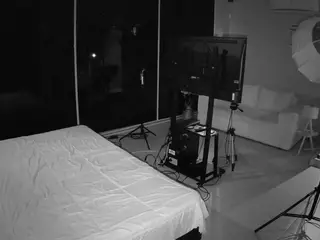 voyeurcam-jb-room-9